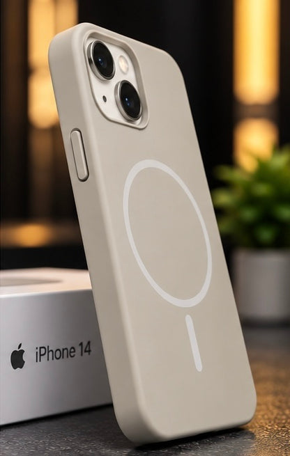 iPhone 14 Premium Soft Silicone Shockproof Case